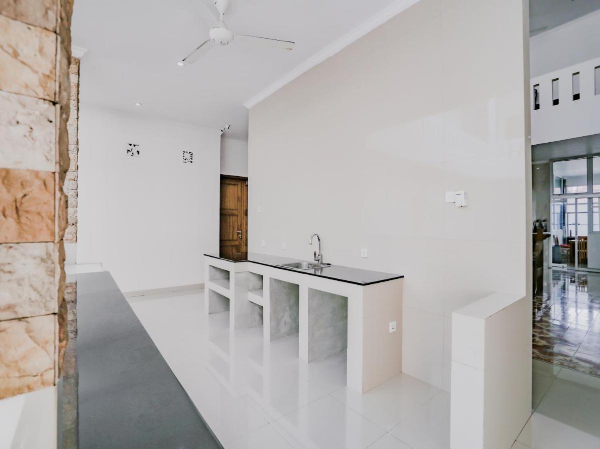 Oyo 3980 Lestari Residence Seminyak Dış mekan fotoğraf